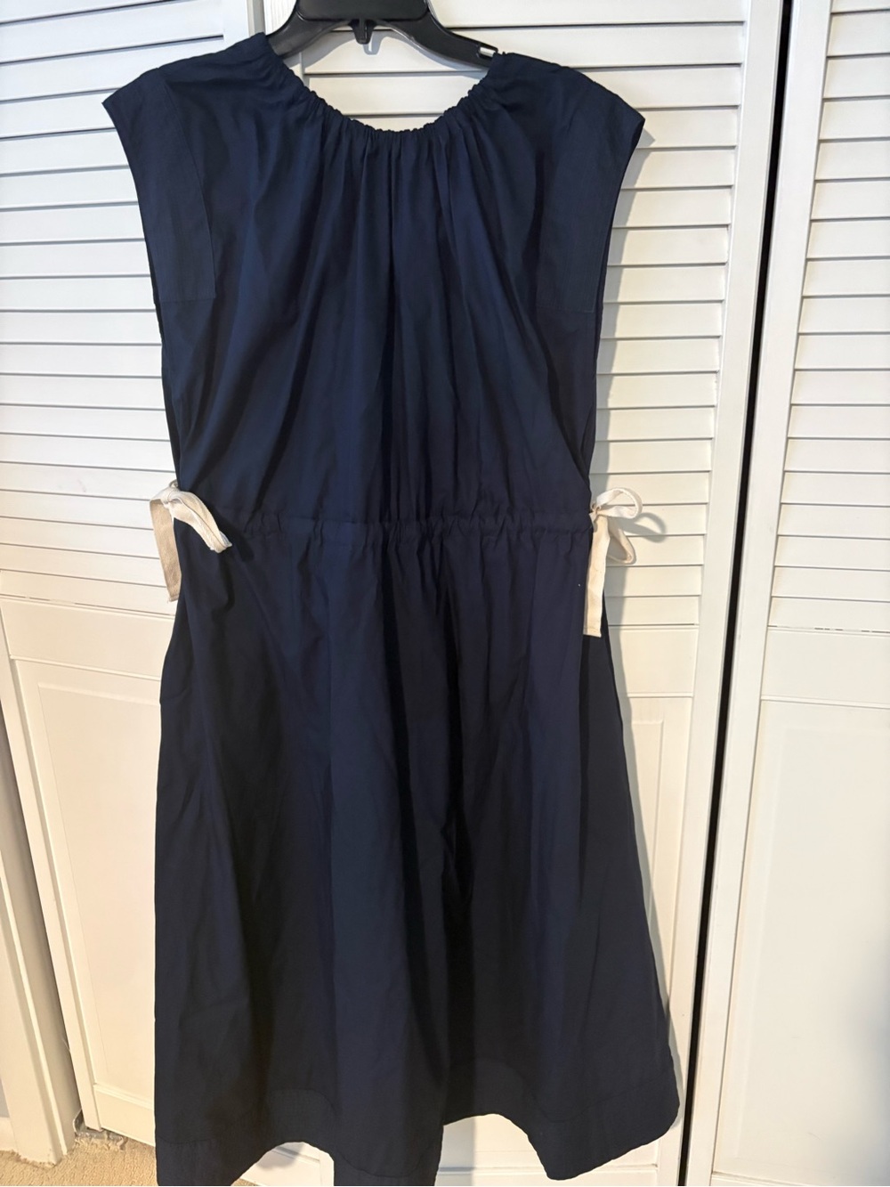 Banana Republic Navy Sleeveless Drawstring Waist Dress size small. Lightly worn
